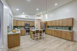 1250 E Captain Dreyfus Ave, Phoenix, AZ 85022 - Photo 13