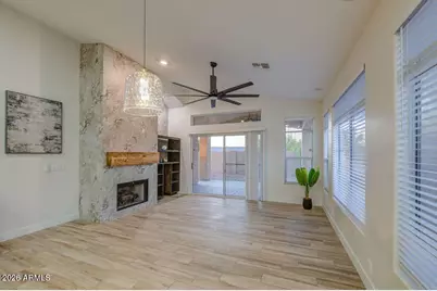 1250 E Captain Dreyfus Avenue, Phoenix, AZ 85022 - Photo 17
