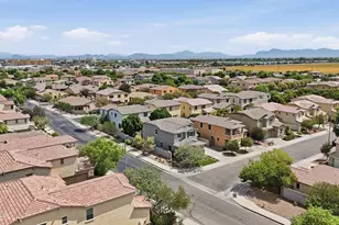1424 E Goldcrest St, Gilbert, AZ 85297 - Photo 35