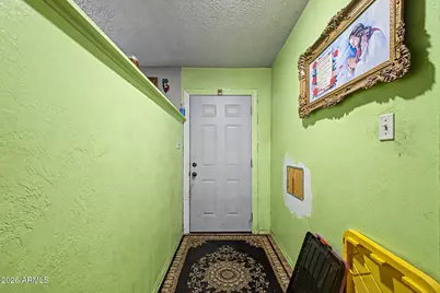 6014 W Pinchot Avenue, Phoenix, AZ 85033 - Photo 5