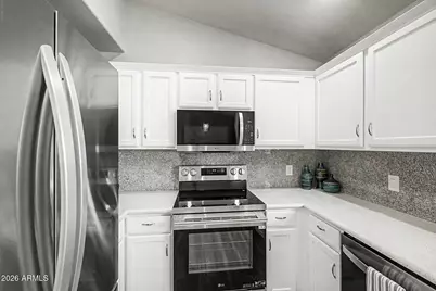 4407 E Amberwood Drive, Phoenix, AZ 85048 - Photo 15