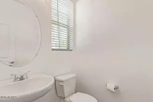 1635 E Dogwood Ln, Gilbert, AZ 85295 - Photo 13