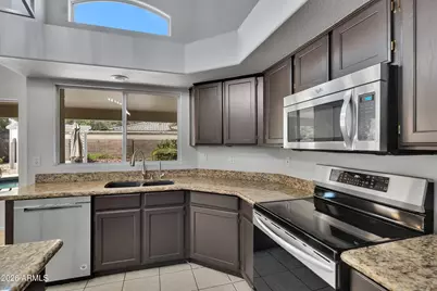448 W Madero Avenue, Mesa, AZ 85210 - Photo 17