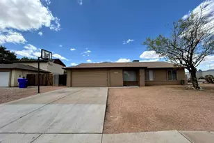 3226 N Sycamore Pl, Chandler, AZ 85224 - Photo 1