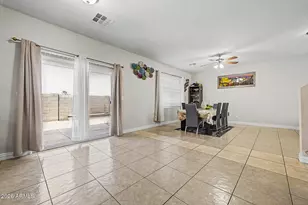 7424 W Wolf St, Phoenix, AZ 85033 - Photo 7