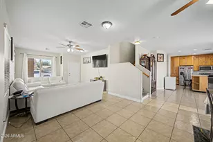 7424 W Wolf St, Phoenix, AZ 85033 - Photo 5