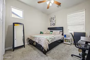 7424 W Wolf St, Phoenix, AZ 85033 - Photo 13