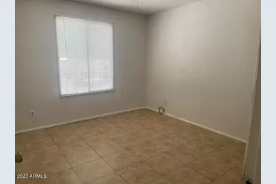 2918 W Glendale Avenue, Phoenix, AZ 85051 - Photo 11