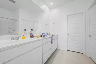 12159 E Wallflower Ln, Florence, AZ 85132 - Photo 17