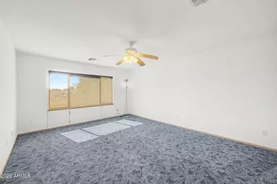 8218 S 23rd Place, Phoenix, AZ 85042 - Photo 15