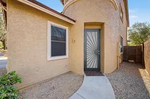 8218 S 23rd Pl, Phoenix, AZ 85042 - Photo 3