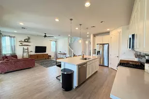 10312 E Revolution Dr, Mesa, AZ 85212 - Photo 5