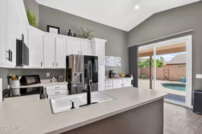 6693 W Ivanhoe Street, Chandler, AZ 85226 - Photo 17