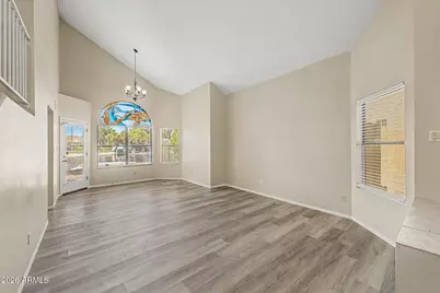 184 S Willow Creek Street, Chandler, AZ 85225 - Photo 5
