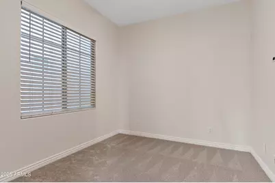 224 W Fellars Drive, Phoenix, AZ 85023 - Photo 21
