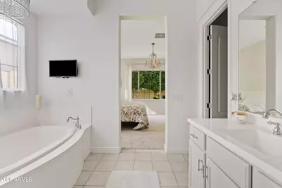 224 W Fellars Drive, Phoenix, AZ 85023 - Photo 19