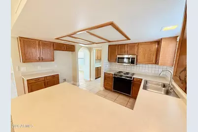 9856 W Rimrock Drive, Peoria, AZ 85382 - Photo 5