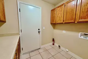 9856 W Rimrock Dr, Peoria, AZ 85382 - Photo 11