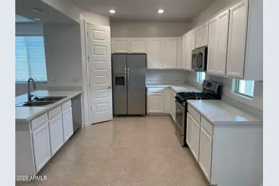 16524 W Alameda Road, Surprise, AZ 85387 - Photo 7