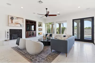 2402 E Everglade Court, Chandler, AZ 85249 - Photo 11