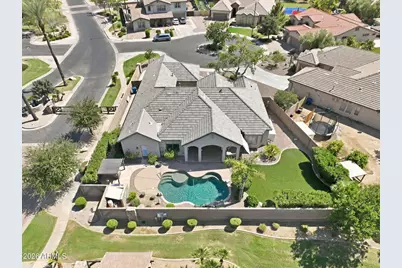 2402 E Everglade Court, Chandler, AZ 85249 - Photo 3