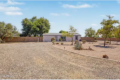 897 E Goldmine Lane, San Tan Valley, AZ 85140 - Photo 17