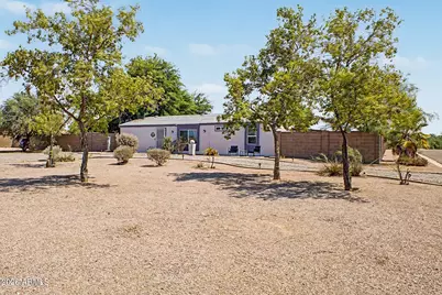 897 E Goldmine Lane, San Tan Valley, AZ 85140 - Photo 1