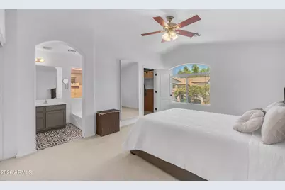2339 W Running Deer Trail, Phoenix, AZ 85085 - Photo 31