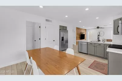 2339 W Running Deer Trail, Phoenix, AZ 85085 - Photo 17