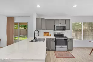 2339 W Running Deer Trl, Phoenix, AZ 85085 - Photo 15