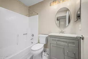 1510 E Taro Ln, Phoenix, AZ 85024 - Photo 25