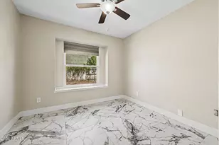 1510 E Taro Ln, Phoenix, AZ 85024 - Photo 23