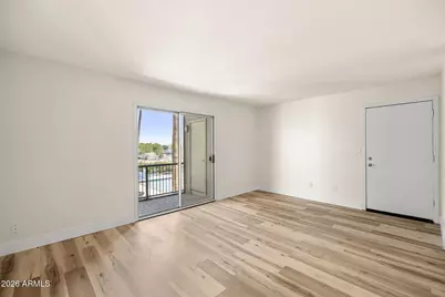 740 W Elm Street #207, Phoenix, AZ 85013 - Photo 5