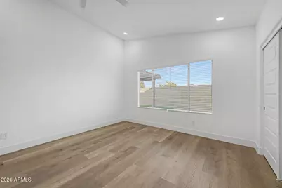 12475 N 83rd Drive, Peoria, AZ 85381 - Photo 11