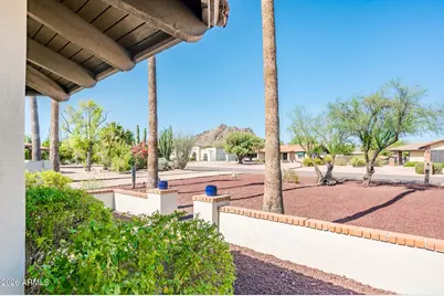 11847 N Bancroft Drive, Phoenix, AZ 85028 - Photo 7