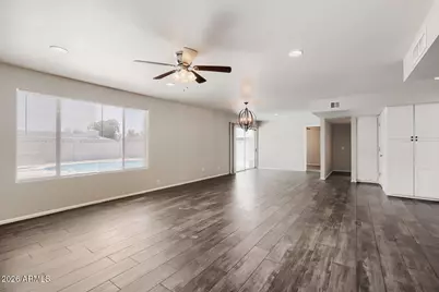4005 W Carol Avenue, Phoenix, AZ 85051 - Photo 7