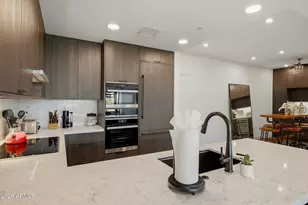 7167 E Rancho Vista Dr, Scottsdale, AZ 85251 - Photo 9