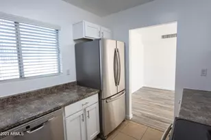 1043 E Maryland Ave, Phoenix, AZ 85014 - Photo 3