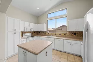 8965 E Hillview St, Mesa, AZ 85207 - Photo 17
