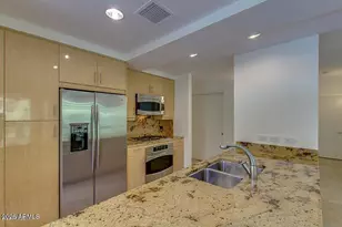 7131 E Rancho Vista Dr, Scottsdale, AZ 85251 - Photo 5