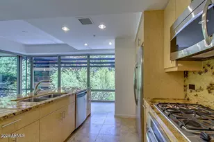 7131 E Rancho Vista Dr, Scottsdale, AZ 85251 - Photo 9