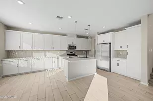 4556 S Riata St, Gilbert, AZ 85297 - Photo 9