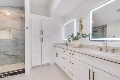 141 S Lakeview Boulevard, Chandler, AZ 85225 - Photo 9