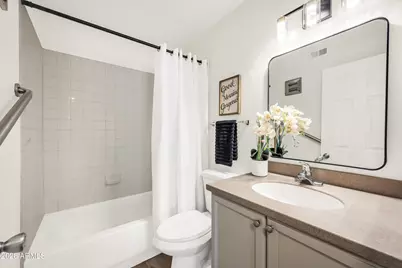7550 N 12th Street #124, Phoenix, AZ 85020 - Photo 17