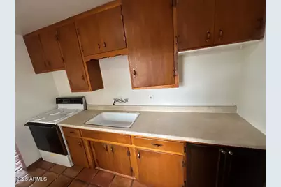 7153 N 57th Drive #Apt 1, Glendale, AZ 85301 - Photo 5