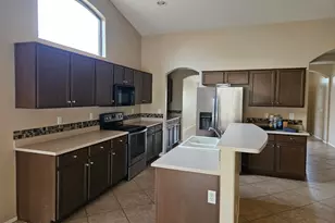 15939 W Central St, Surprise, AZ 85374 - Photo 7