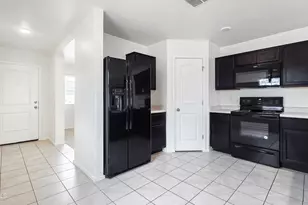 8562 S 253rd Ave, Buckeye, AZ 85326 - Photo 5