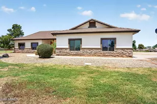 3002 E Sherry Ln, San Tan Valley, AZ 85140 - Photo 1