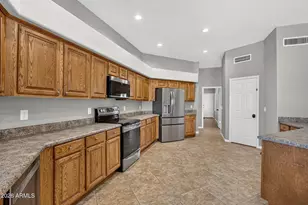 3002 E Sherry Ln, San Tan Valley, AZ 85140 - Photo 25
