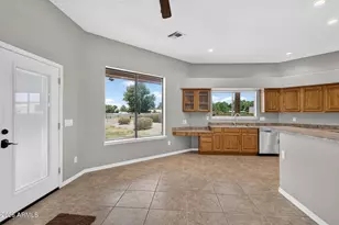 3002 E Sherry Ln, San Tan Valley, AZ 85140 - Photo 23